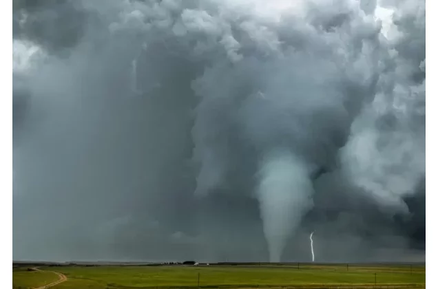 Brésil : 05 morts et plus de 130 blessés suite à une tornade