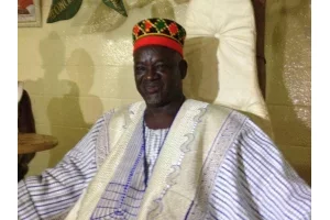 Burkina Faso : après un mois d'incarcération, le frère du roi des Mossis libéré