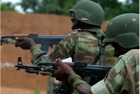 Bénin : des arrestations dont un militaire radié de l'armée après la tentative de coup d'État déjoué hier