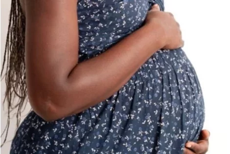 RDC : plus de suspension des élèves enceintes dans les écoles, l'église catholique en colère contre le gouvernement