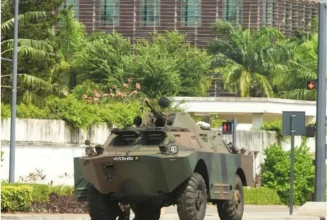 Tentative de coup d'État : trois centrales syndicales dénoncent une « atteinte grave » à l'ordre constitutionnel 