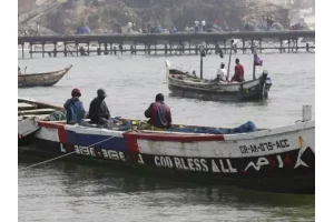 Ghana : 15 morts, dont 11 enfants, dans le chavirement d'un bateau sur le lac Volta