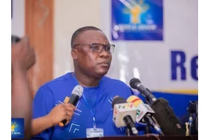 Révision de la constitution : ce que Jacques Ayadji pense de la création du Sénat