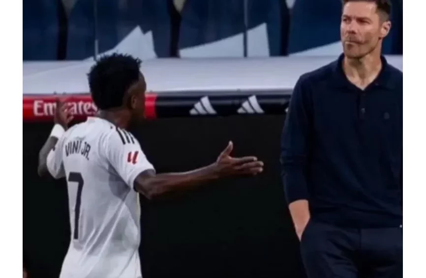 Real Madrid : Xabi Alonso répond aux excuses de Vinicius Jr