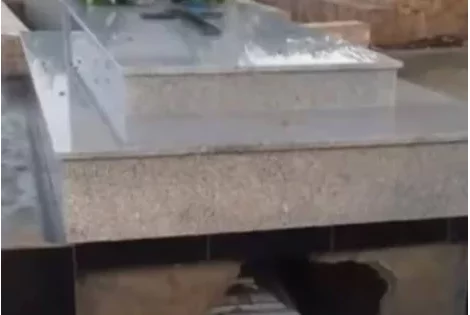 Côte d'Ivoire : la tombe de Nadya Sabeh, l'épouse d'Ariel Sheney profanée le lendemain de son inhumation