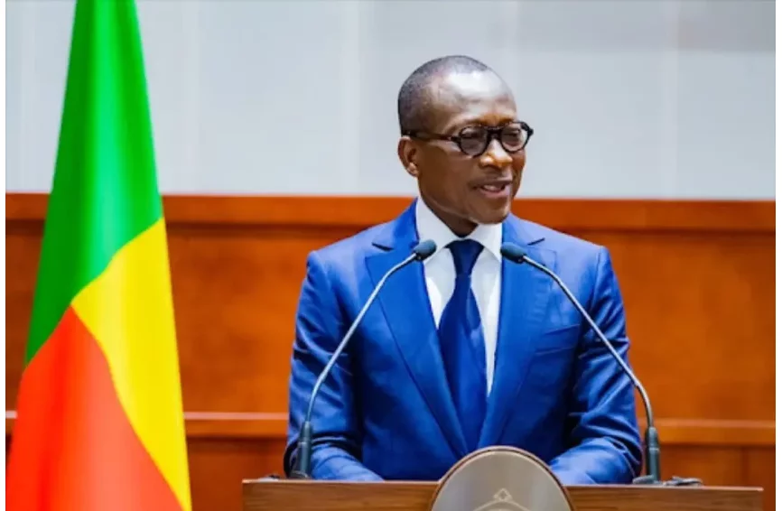 Bénin : une écolière de 9 ans écrit à Talon pour solliciter la grâce présidentielle pour ses parents en prison