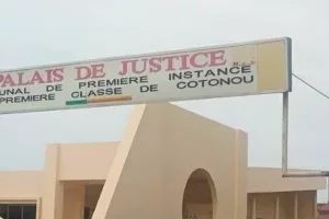 Cotonou : deux jeunes placés sous mandat de dépôt pour rodéo urbain « Zéwé » 