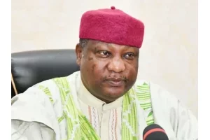 Révision de la constitution : Assan Séibou répond aux accusations des députés LD et parle de « pleurnichements »