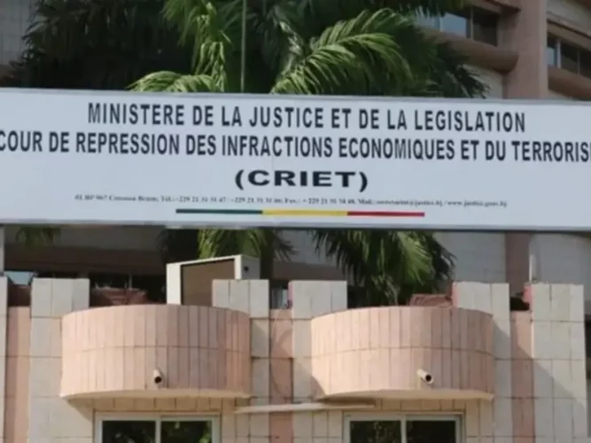 Criet : un tourneur et un menuisier condamnés à 10 ans de prison pour abus sexuels sur mineures (les faits)
