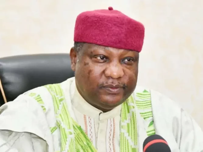 Révision de la constitution : Assan Séibou répond aux accusations des députés LD et parle de « pleurnichements »