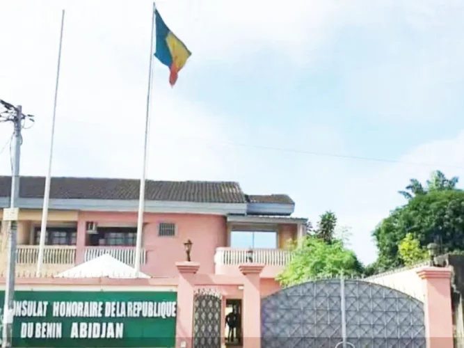 Présidentielle en Côte d'Ivoire : le Consulat du Bénin appelle ses ressortissants se tenir à l'écart de toute activité politique