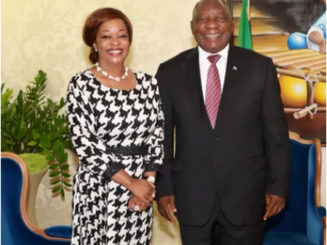 Tribune de Madougou : « &#119810;&#119858;ri&#119845; &#119825;&#119834;&#119846;&#119834;&#119849;&#119841;&#119848;&#119852;&#119834; &#119838;&#119853; &#119811;&#119848;&#119847;&#119834;&#119845;&#119837; &#119827;&#119851;&#119854;&#119846;&#119849;, &#119837;&#119838;&#119854;&#119857; &#119845;&#119848;&#119840;&#119842;&#119850;&#119854;&#119838;&#119852; &#119842;&#119847;&#119855;&#119838;&#119851;&#119852;&#119838;́&#119838;&#119852; &#119837;&#119838; &#119845;&#119834; &#119852;&#119848;&#119836;&#119842;&#119838;́&#119853;&#119838;́ &#119841;&#119854;&#119846;&#119834;&#119842;&#119847;&#119838; »