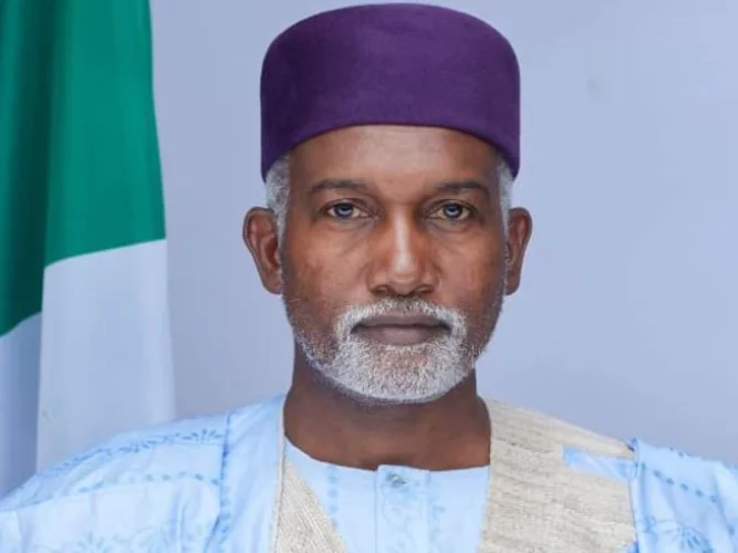 Yusuf Maitama Tuggar, ministre des affaires étrangères 