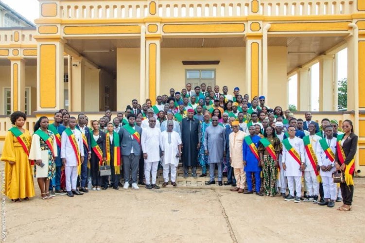Bénin : installation de la 4è mandature du parlement des jeunes, Guerschom Agbowakounou élu président