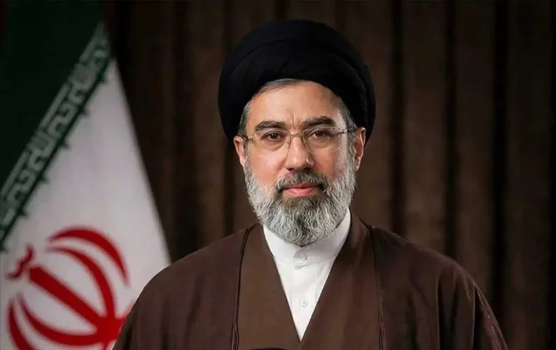 Conflit au Moyen-Orient : "Vengeance" et détroit d'Ormuz, ce qu'il faut retenir du premier discours du guide suprême iranien Mojtaba Khamenei 